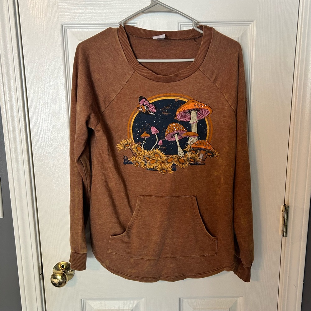 No Boundaries Brown Sweatshirt with Mushroom Graphic